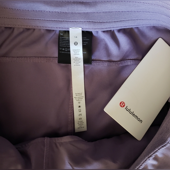 Lululemon Softstreme High Rise Pant Purple Ash - Picture 6 of 6